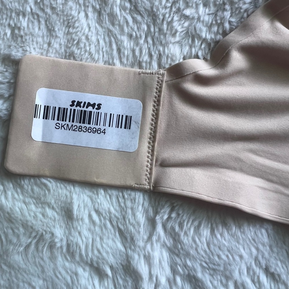 Skims Fits Everybody Unlined Underwire Bra Nude Size 34DD SKM2836964 Womens NWOT - Picture 10 of 12